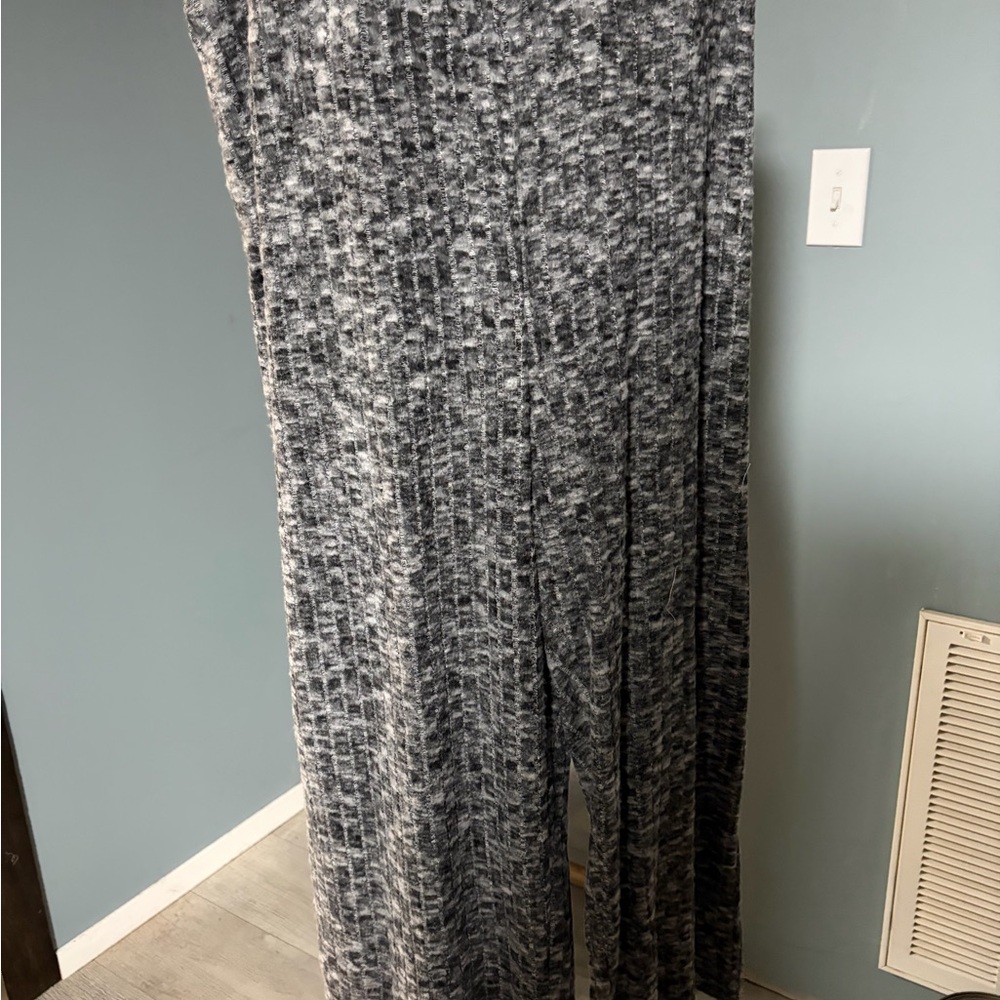 Gray Mingle Wide Leg Pants